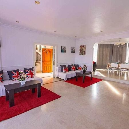 Lujosa Villa En Alhaurin De La Torre 7 Dormitorios Esterno foto