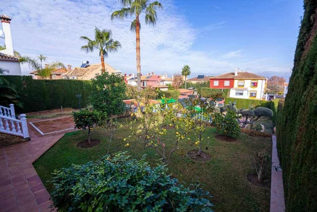 Lujosa Villa En Alhaurin De La Torre 7 Dormitorios Esterno foto