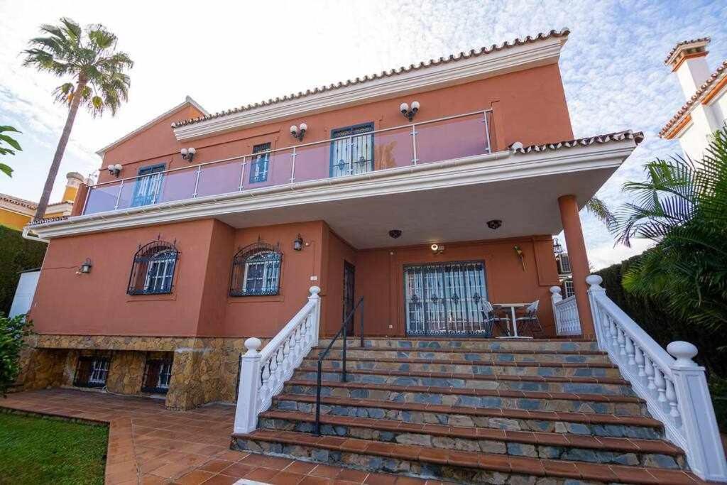 Lujosa Villa En Alhaurin De La Torre 7 Dormitorios Esterno foto